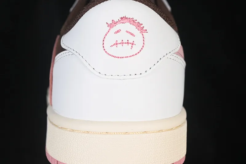 All categories Air Jordan Jordan series basketball shoes Air Jordan 1 Low ZG version Travis Scott x Air Jordan 1 Low OG AJ1 Joe 1 undercut low top full head layer DZ4137-206